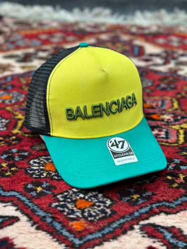 کلاه بیسبالی Balenciaga زردسبز پشت تور وارداتی باکیفیت